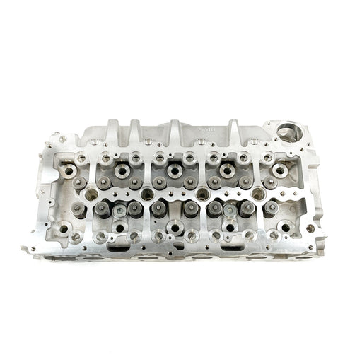 105822M Cylinder Head