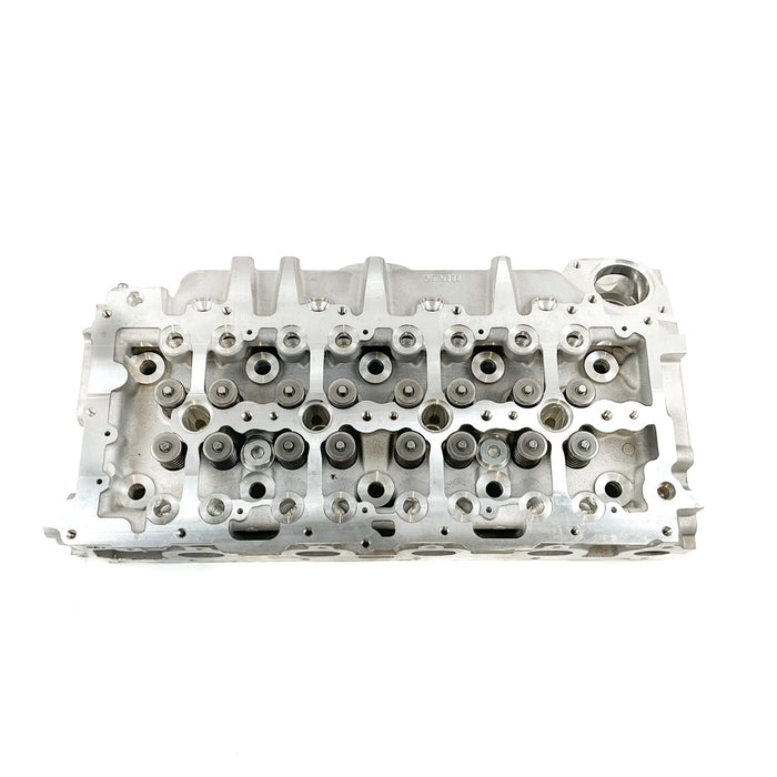 105822M Cylinder Head