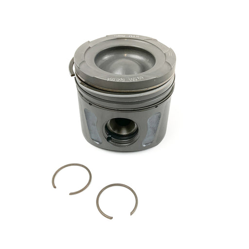 852247 Piston