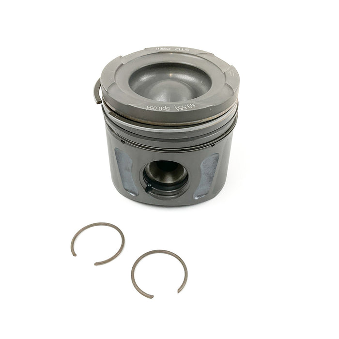 852247 Piston
