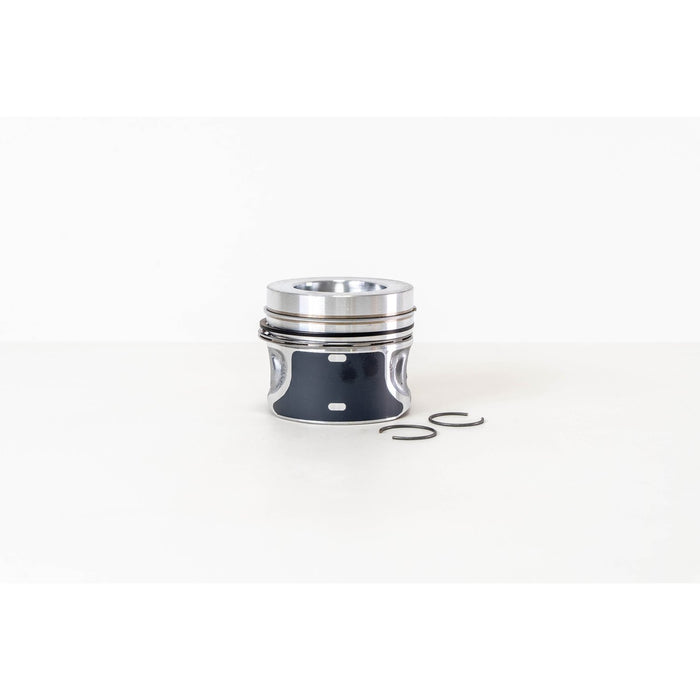 853972 Piston