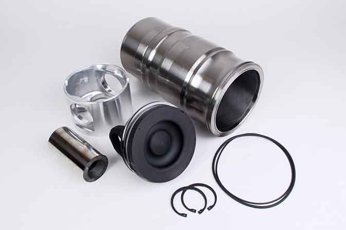 SLP CLK-349 Cylinder Liner Kit - 2672397,551348,551349,551353,551384